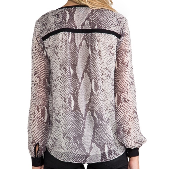 Diane Von Furstenberg Lane Chiffon Blouse - Picture 2 of 12